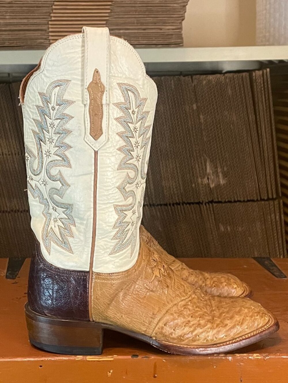 LUCCHESE Women's Size 10 B Exotic Full Ostrich Bone Tan Chocolate Cowboy Boots - Picture 3 of 10